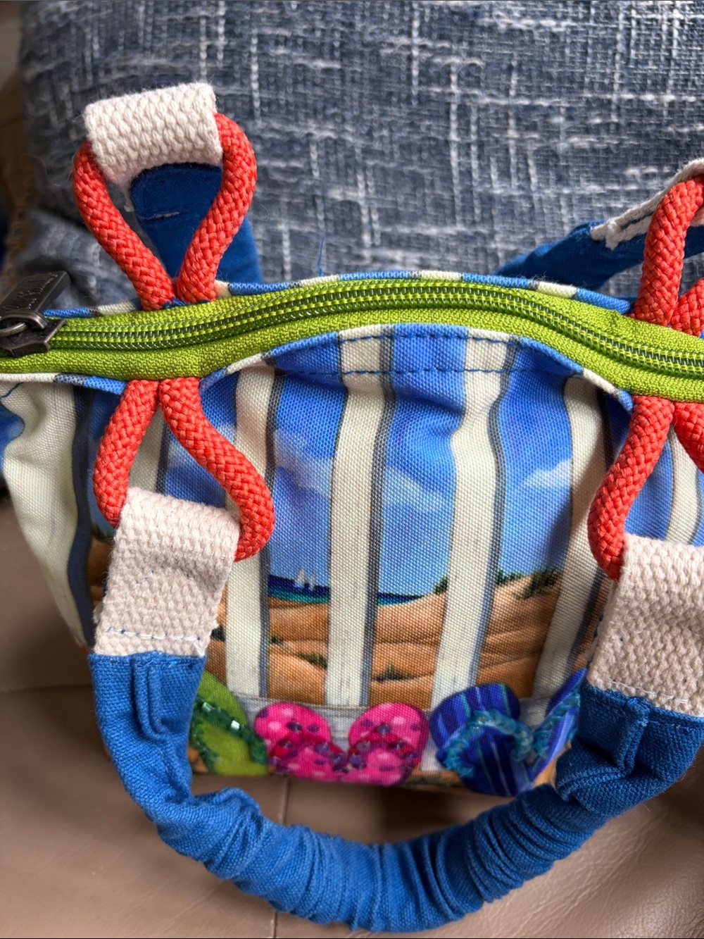 Colorful Flip-Flop Print Blue Crossbody Bag - Picture 4 of 5